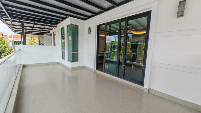 2.5-storey Terraced House for Sale in Taman Sutera Utama (Skudai) - Anson Hiong - Balcony - PropertyGuru.com.my