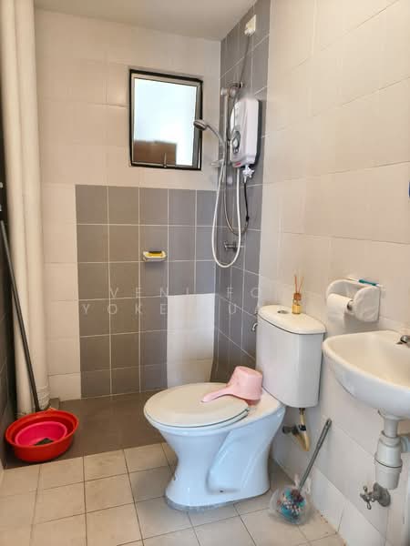 Seri Intan Apartment untuk Untuk Disewa - RM 1,350 /bulan, Mac 2026 - Bathroom - PropertyGuru.com.my