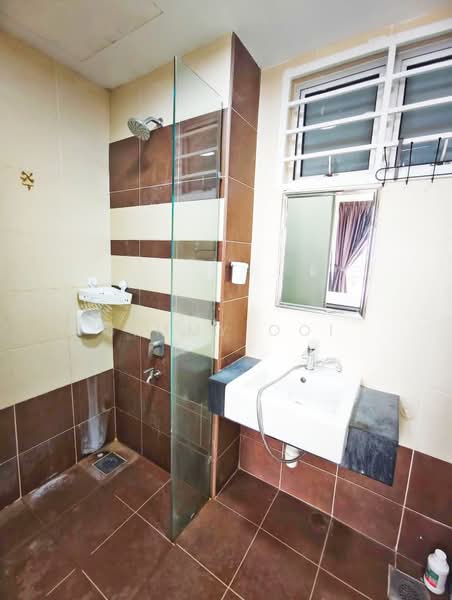 Service Residence for Rent at One Sentral Serviced Residence - Jimmy Ooi - Bathroom - PropertyGuru.com.my