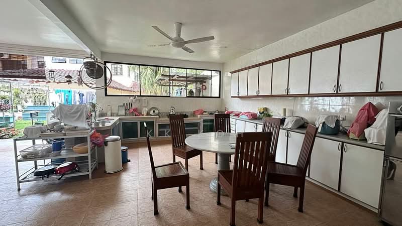 Semi-Detached House for Rent in Bandar Putra (Kulai) - KK Koh - Kitchen - PropertyGuru.com.my