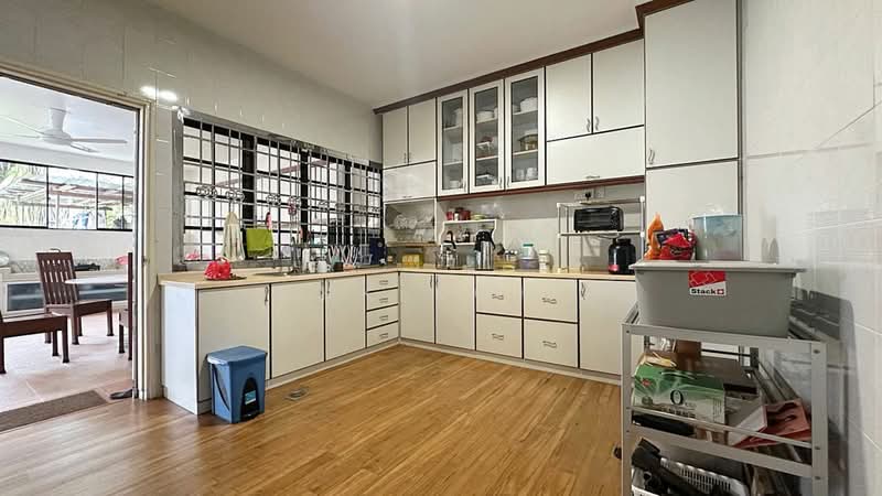 Semi-Detached House for Rent in Bandar Putra (Kulai) - KK Koh - Kitchen - PropertyGuru.com.my