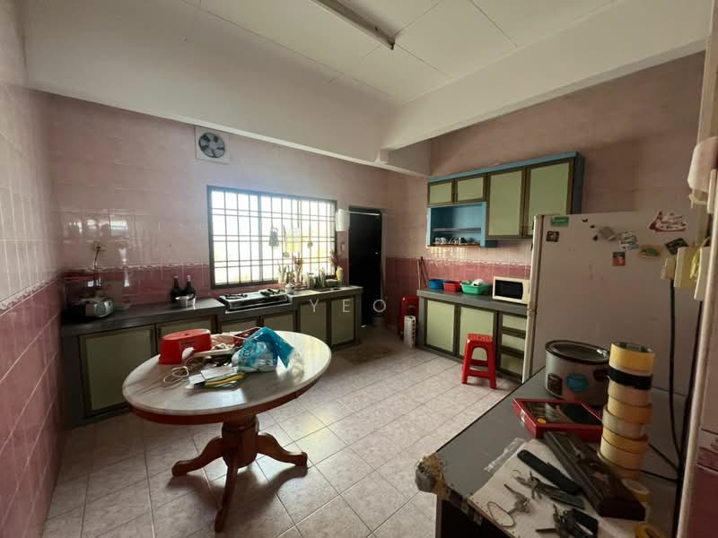1-storey Terraced House for Rent in Taman Nusa Bestari (Iskandar Puteri (Nusajaya)) - Yeo - Kitchen - PropertyGuru.com.my