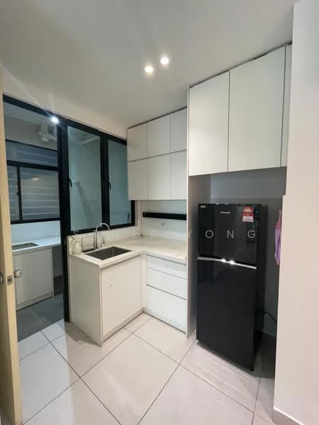 Service Residence for Rent at Majestic Maxim - Esther Yong - Kitchen - PropertyGuru.com.my