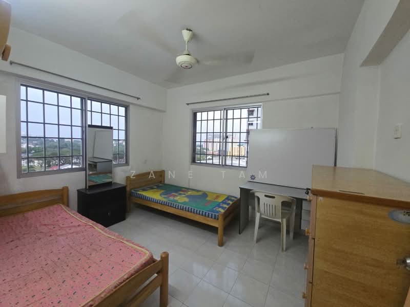 Taman Pekaka Block 31 untuk Untuk Disewa - RM 1,400 /bulan, Feb 2026 - Bedroom - PropertyGuru.com.my