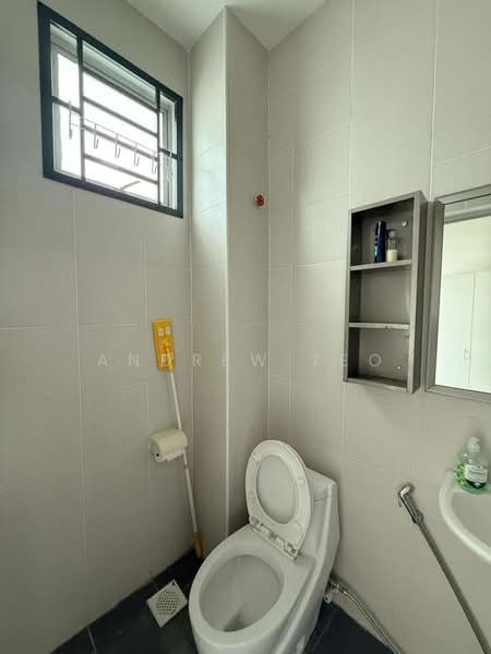 2-storey Terraced House for Sale in Taman JP Perdana (Johor Bahru) - Andrew Teo - Bathroom - PropertyGuru.com.my