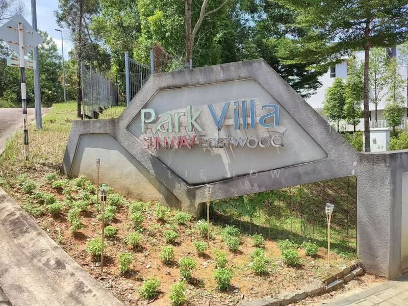 3-storey Terraced House for Sale in Seri Kembangan (Selangor) - Leslie Low - Exterior - PropertyGuru.com.my