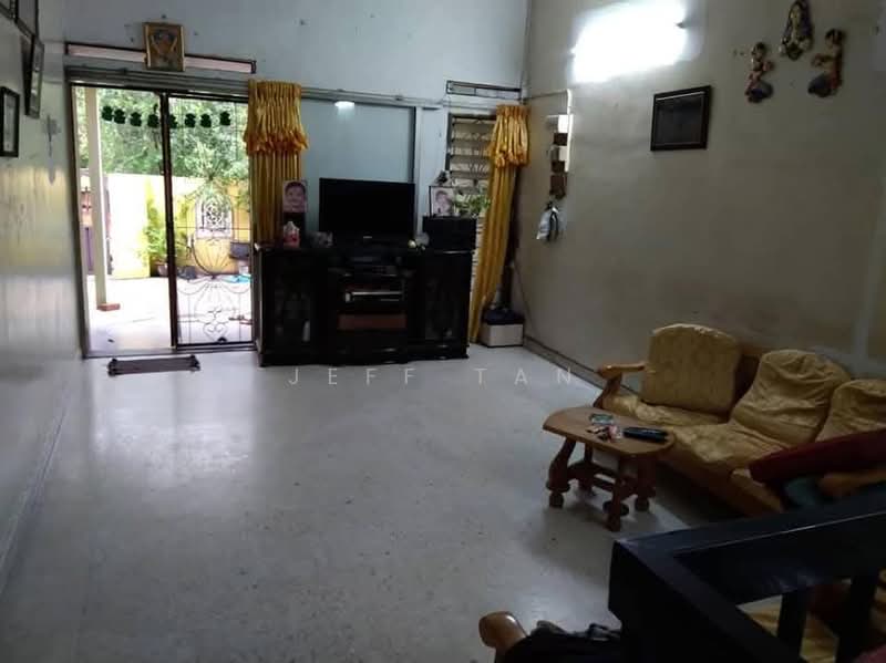 Taman Sppk untuk Untuk Dijual - RM 299,000, Feb 2026 - Living Room - PropertyGuru.com.my