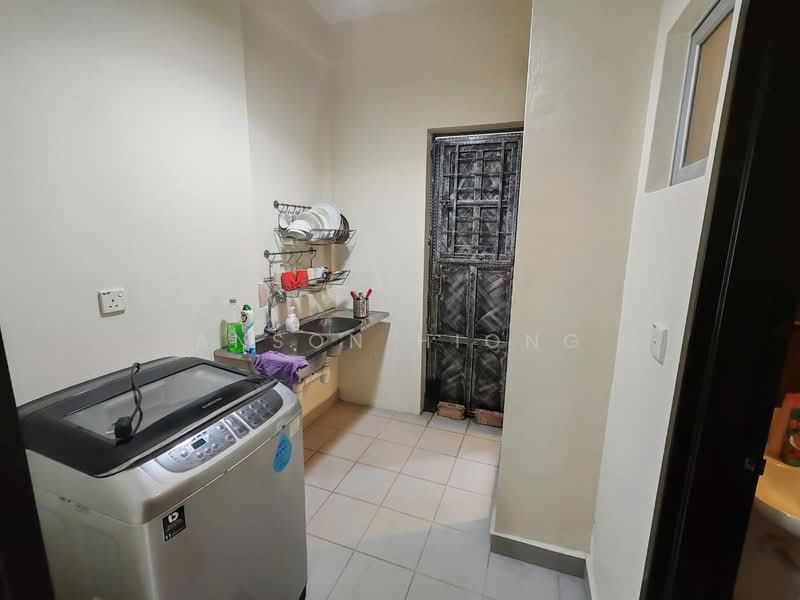 2-storey Terraced House for Sale in Taman Nusa Idaman (Iskandar Puteri (Nusajaya)) - Anson Hiong - Kitchen - PropertyGuru.com.my