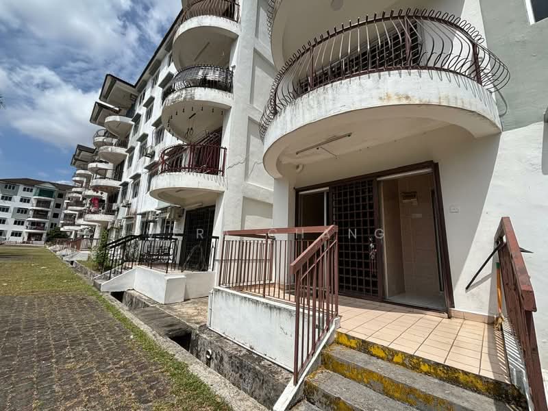 Selesa Puteri Condominium untuk Untuk Dijual - RM 360,000, Mac 2026 - Exterior - PropertyGuru.com.my
