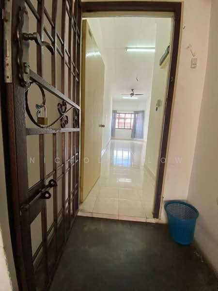 Vista Seri Alam untuk Untuk Disewa - RM 1,000 /bulan, Feb 2026 - Entrance - PropertyGuru.com.my