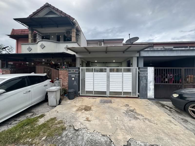 2-storey Terraced House for Sale in Kajang (Selangor) - Hawa Ibrahim - Exterior - PropertyGuru.com.my