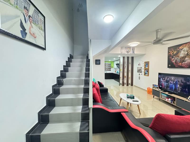 2-storey Terraced House for Sale in Kajang (Selangor) - Hawa Ibrahim - Living Room - PropertyGuru.com.my