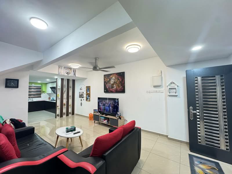 2-storey Terraced House for Sale in Kajang (Selangor) - Hawa Ibrahim - Living Room - PropertyGuru.com.my