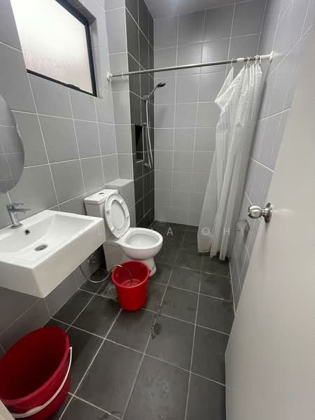 RIMBUN KIARA untuk Untuk Disewa - RM 1,600 /bulan, Feb 2026 - Bathroom - PropertyGuru.com.my