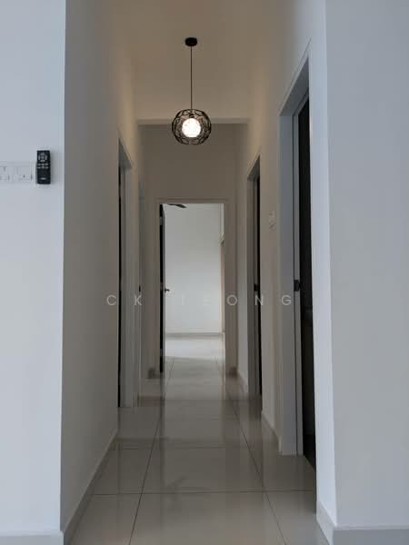 Seasons Garden Residences untuk Untuk Dijual - RM 380,000, Feb 2026 - Corridor - PropertyGuru.com.my