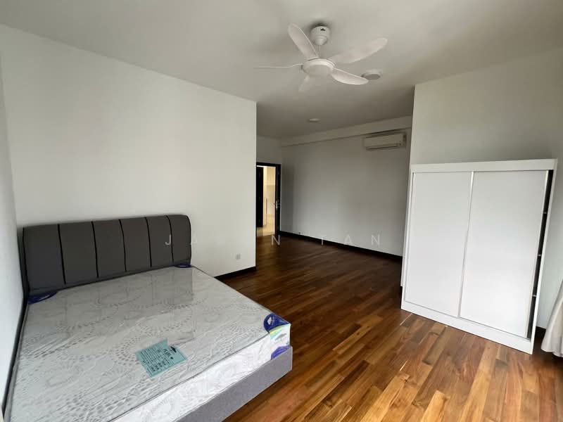 Condominium for Rent at Paraiso Residence @ The Earth - Jason Tan - Bedroom - PropertyGuru.com.my