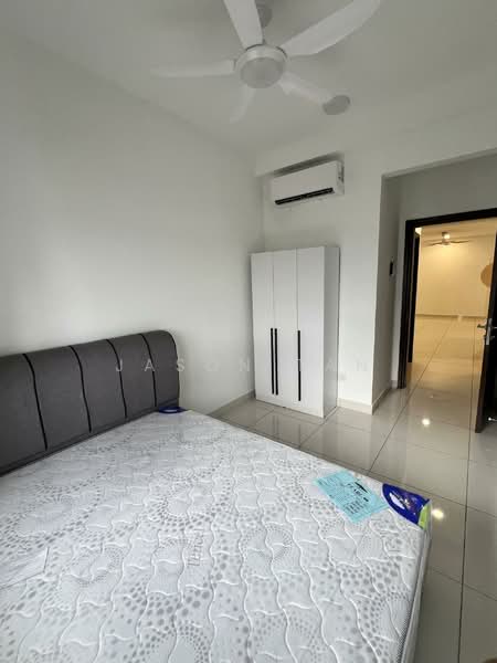 Condominium for Rent at Paraiso Residence @ The Earth - Jason Tan - Bedroom - PropertyGuru.com.my