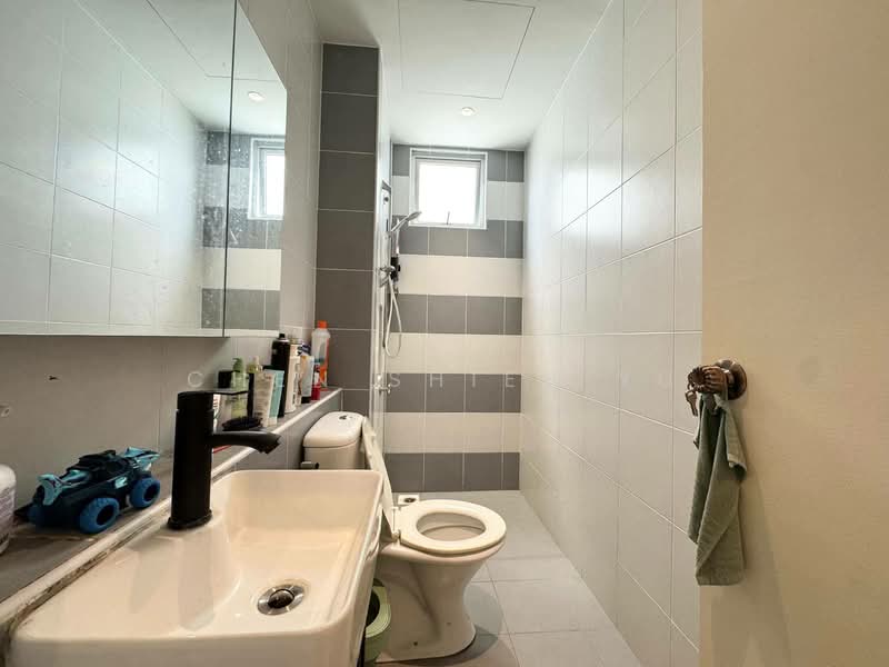 Apartment for Sale at Camellia Residence - Chen Shieh Yu - Bathroom - PropertyGuru.com.my