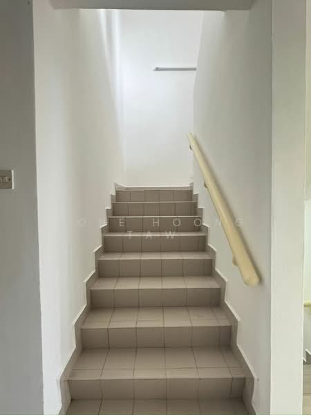 For Rent - Sommerset Close