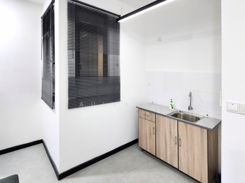 Service Residence for Rent at Neu Suites - Aulya A. - Kitchen - PropertyGuru.com.my