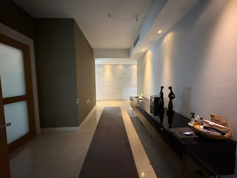 Condominium for Sale at 10 Mont Kiara @ MK10 - Zach Lim - Corridor - PropertyGuru.com.my