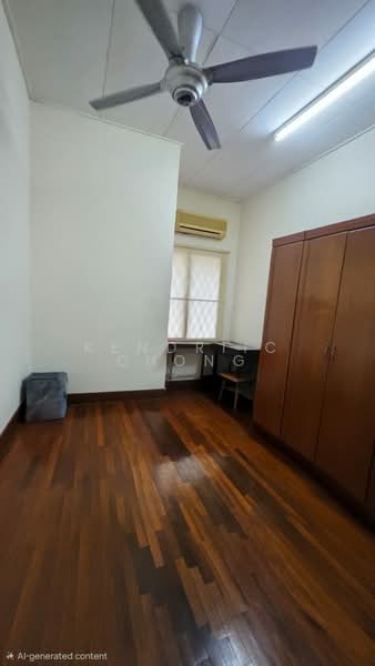 Terraced House for Sale in Bandar Botanic (Klang) - Kendriic Chong - Bedroom - PropertyGuru.com.my