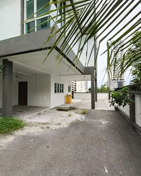 Bungalow for Sale in Bukit Dumbar (Jelutong) - Allen . - Exterior - PropertyGuru.com.my