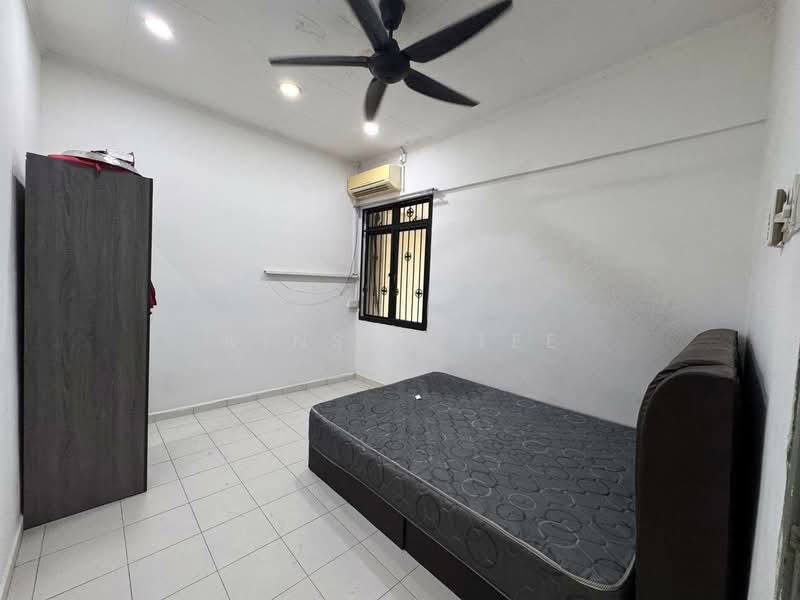 Skudai Villa untuk Untuk Dijual - RM 330,000, Mac 2026 - Bedroom - PropertyGuru.com.my