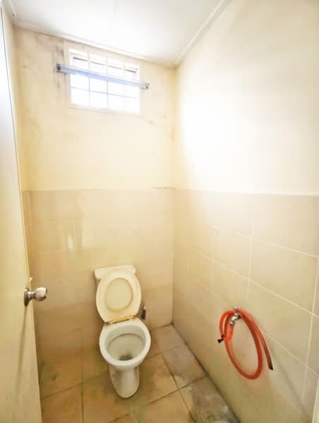Shop / Office for Rent in Taman Daya (Johor Bahru) - Jimmy Ooi - Bathroom - PropertyGuru.com.my