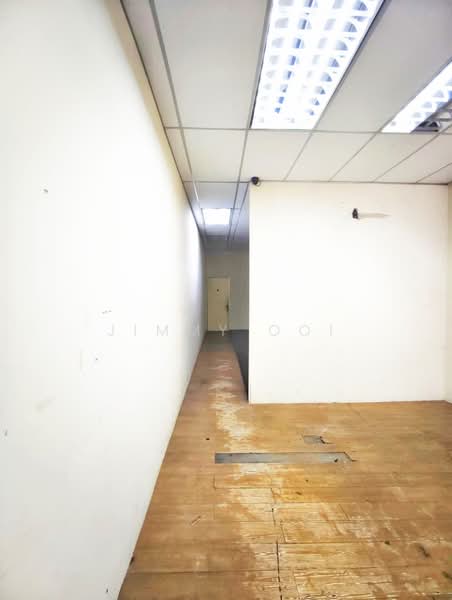 Shop / Office for Rent in Taman Daya (Johor Bahru) - Jimmy Ooi - Corridor - PropertyGuru.com.my