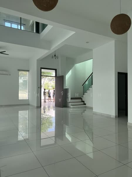 Nusa Duta untuk Untuk Dijual - RM 1,980,000, Feb 2026 - Living Room - PropertyGuru.com.my