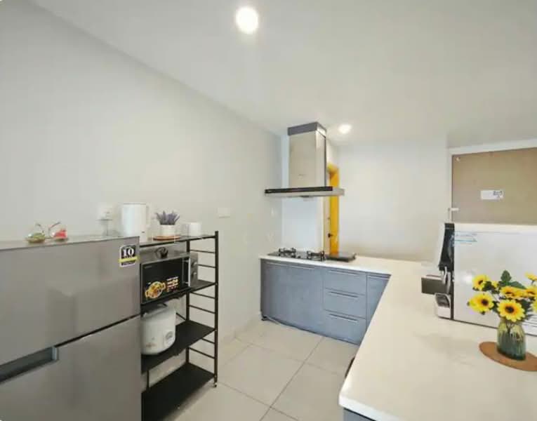 Service Residence for Rent at Southkey Mosaic - Lesley Tan - Kitchen - PropertyGuru.com.my