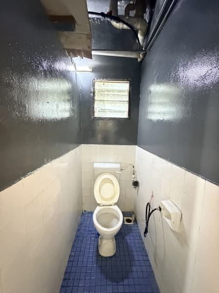 Desa Skudai Apartment untuk Untuk Dijual - RM 220,000, Feb 2026 - Bathroom - PropertyGuru.com.my