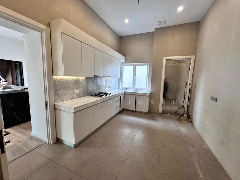Bungalow for Sale in Bukit Damansara (Damansara Heights) - Sheikh Imran - Kitchen - PropertyGuru.com.my