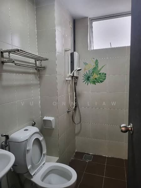 Condominium for Rent at Ashton Tower - Vui Onn Liaw - Bathroom - PropertyGuru.com.my