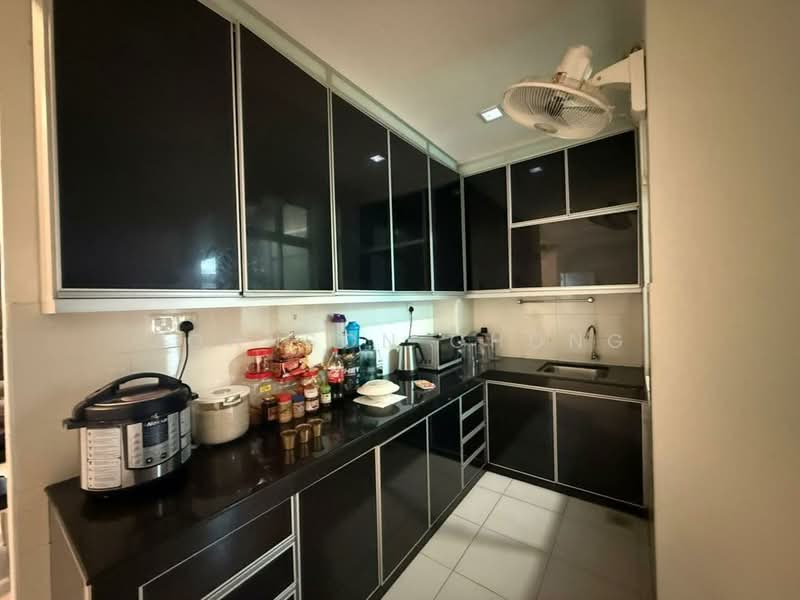 Setia Tropika Setias Tropikas untuk Untuk Dijual - RM 780,000, Mac 2026 - Kitchen - PropertyGuru.com.my