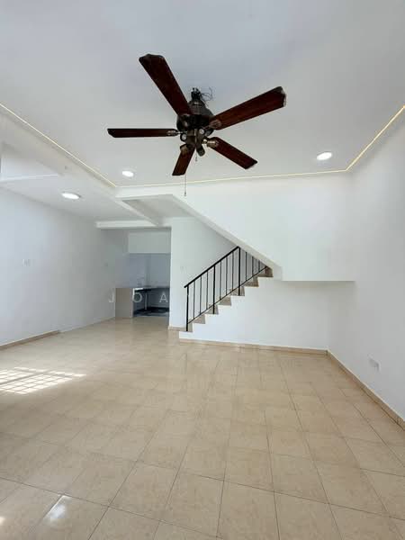 2-storey Terraced House for Sale in Taman Nusantara (Iskandar Puteri (Nusajaya)) - Joan Sin - Living Room - PropertyGuru.com.my