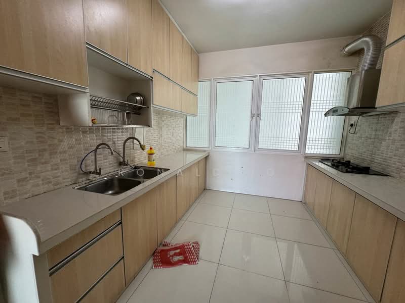 Central Park condominium untuk Untuk Disewa - RM 3,500 /bulan, Feb 2026 - Kitchen - PropertyGuru.com.my