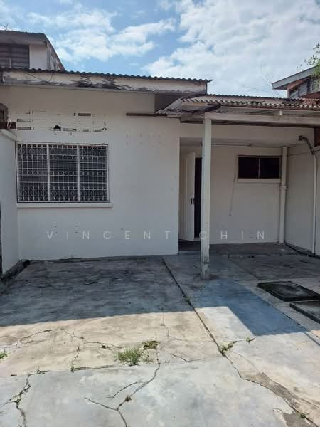1-storey Terraced House for Sale in Chemor (Perak) - Vincent Chin - Exterior - PropertyGuru.com.my