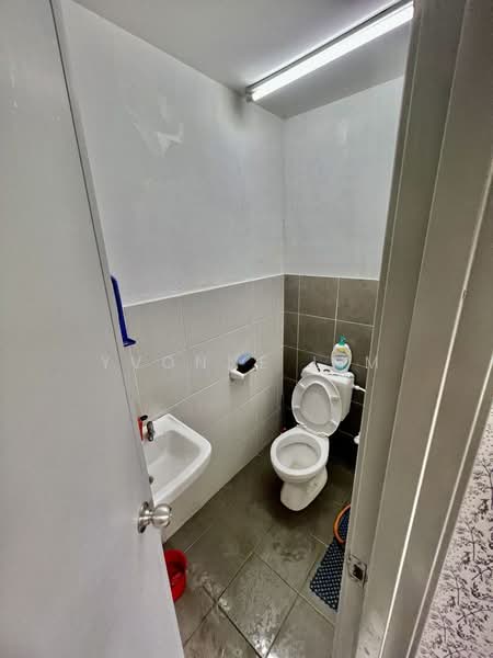 2-storey Terraced House for Sale in Taman Pulai Hijauan (Skudai) - Yvonne Lim - Bathroom - PropertyGuru.com.my