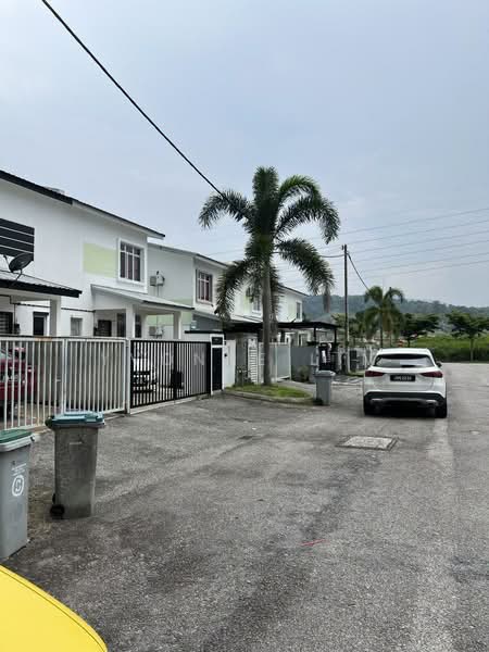 2-storey Terraced House for Sale in Taman Pulai Hijauan (Skudai) - Yvonne Lim - Exterior - PropertyGuru.com.my