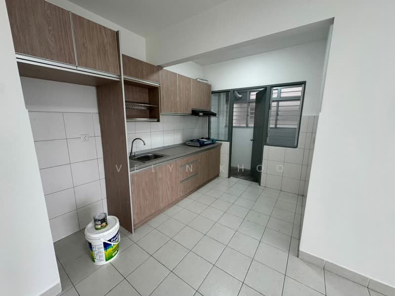 Danau Ria untuk Untuk Disewa - RM 1,300 /bulan, Mac 2026 - Kitchen - PropertyGuru.com.my