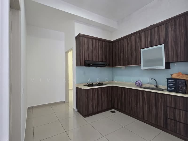 Cluster House for Rent in Bukit Indah (Iskandar Puteri (Nusajaya)) - Vivian Abdullah - Kitchen - PropertyGuru.com.my
