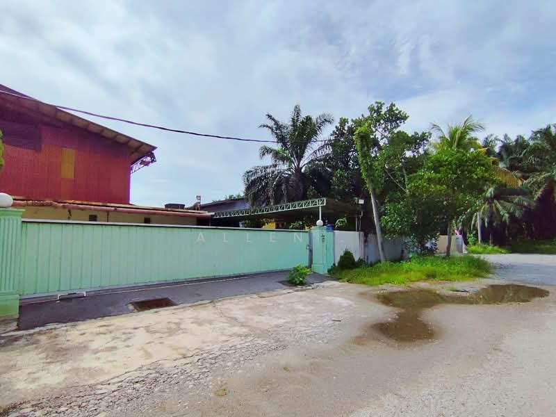 Factory for Sale in Taman Kemiri (Sungai Siput) - Allen . - Exterior - PropertyGuru.com.my