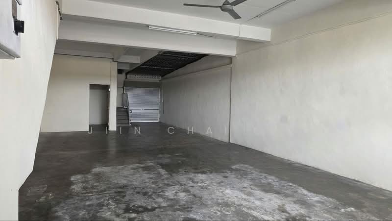Shop for Rent in Taman Melodies (Johor Bahru) - Jiin Chai Lee - Interior - PropertyGuru.com.my