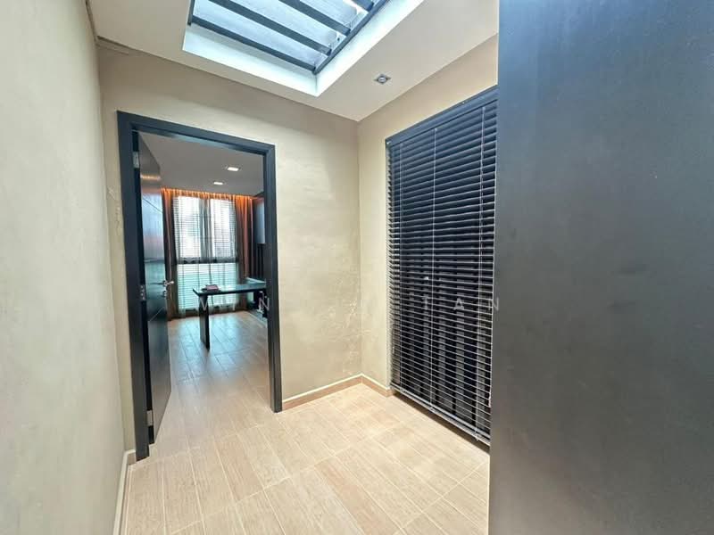 Semi-Detached House for Sale in Austin Perdana (Tebrau) - Winson Tan - Study - PropertyGuru.com.my