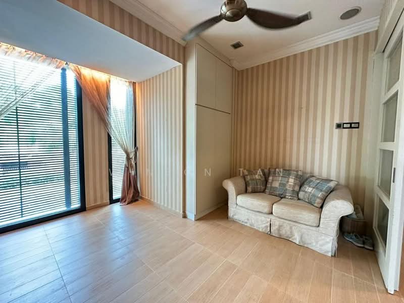 Semi-Detached House for Sale in Austin Perdana (Tebrau) - Winson Tan - Living Room - PropertyGuru.com.my