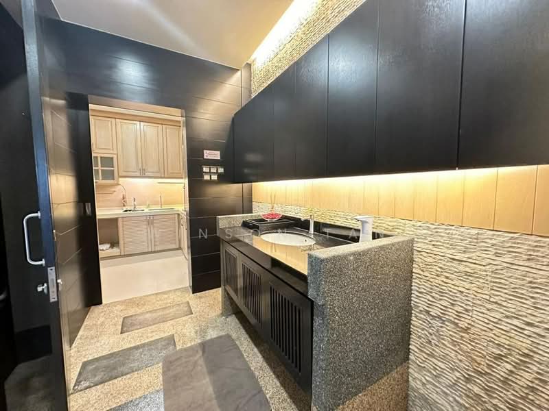 Semi-Detached House for Sale in Austin Perdana (Tebrau) - Winson Tan - Kitchen - PropertyGuru.com.my
