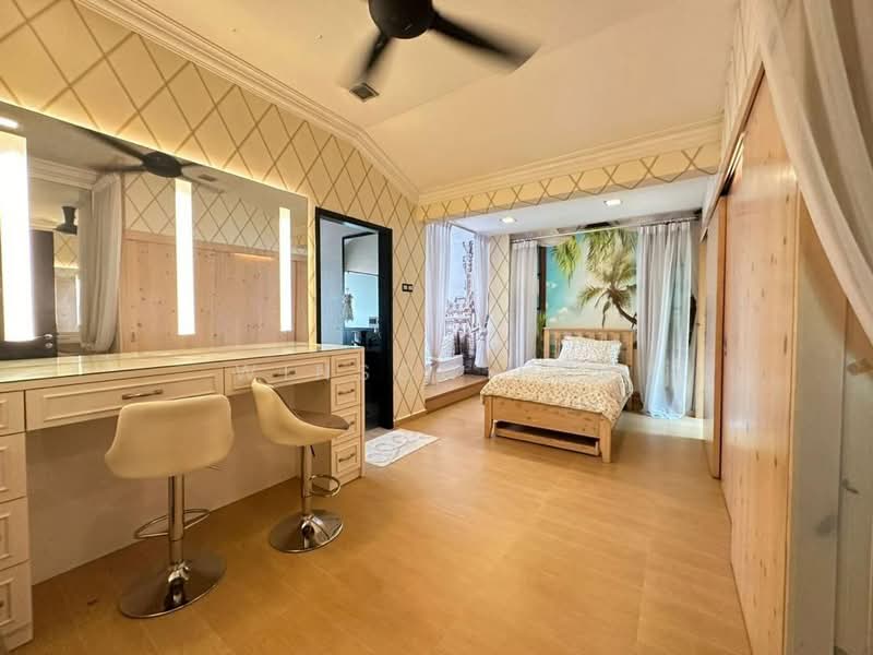 Semi-Detached House for Sale in Austin Perdana (Tebrau) - Winson Tan - Bedroom - PropertyGuru.com.my