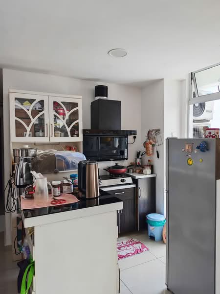 Service Residence for Sale at Midas @ Seri Alam - SY Tan - Kitchen - PropertyGuru.com.my